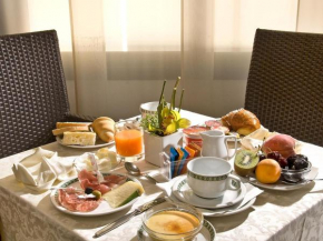 Гостиница Hotel Novella  Мизано Адриатико
